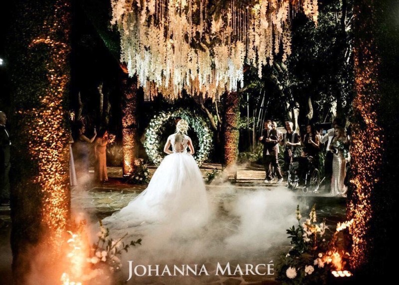 Vestido de novia de Johanna Marcé, corte Princesa
